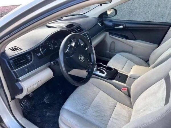 2014 Toyota Camry LE - Image 2