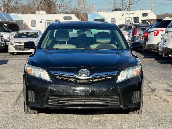 2010 Toyota Camry Hybrid - Image 2