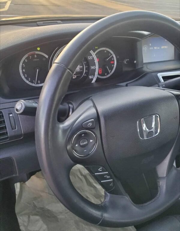 2015 Honda Accord EX-L Sedan 4D - Image 7
